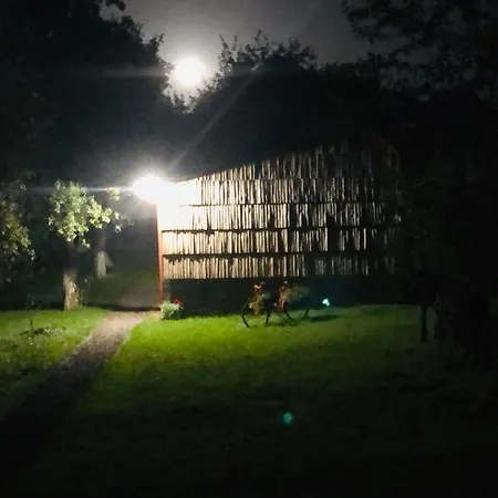 еко дім з соломи *