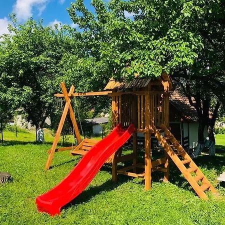 Holiday home еко дім з соломи
