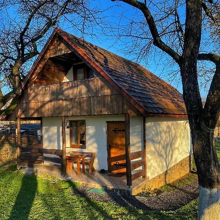 Casa de Férias еко дім з соломи Solochin