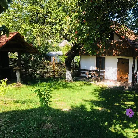 еко дім з соломи Dom wakacyjny *