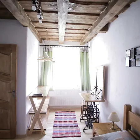 еко дім з соломи *