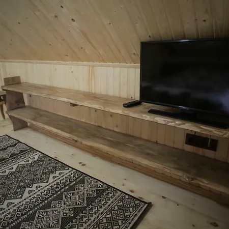 Dom wakacyjny еко дім з соломи