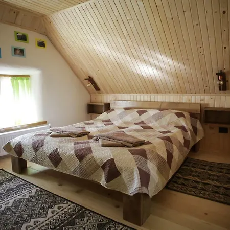 еко дім з соломи Holiday home Solochin