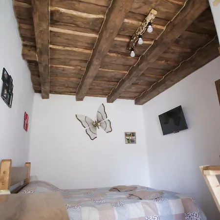 еко дім з соломи Solochin