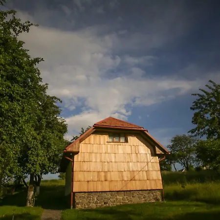 Casa de Férias еко дім з соломи