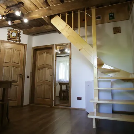 Holiday home еко дім з соломи Solochin